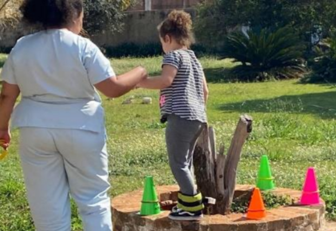 criancas-atipicas-recebem-terapia-em-bernardino-de-campos