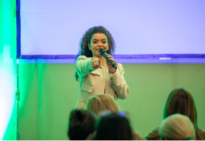 influencia-e-consumo-o-peso-das-recomendacoes-nas-redes