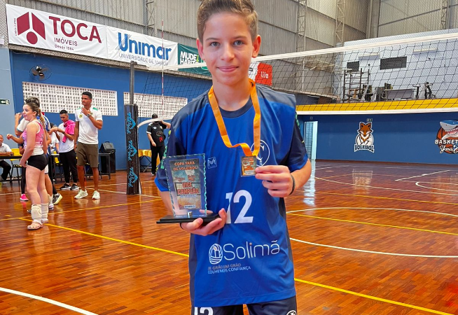 jovem-atleta-de-voleibol-e-aprovado-na-seletiva-do-sesi-jau