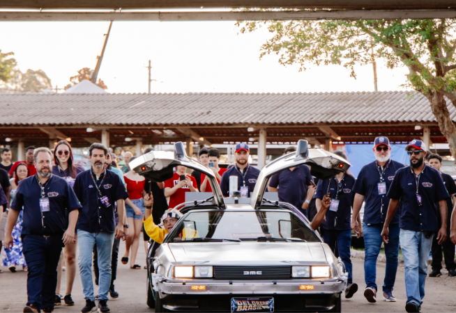 old-car-reune-apaixonados-por-veiculos-antigos-em-santa-cruz