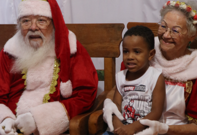 papai-noel-desembarca-no-jardim-e-abre-mes-de-atividades-natalinas