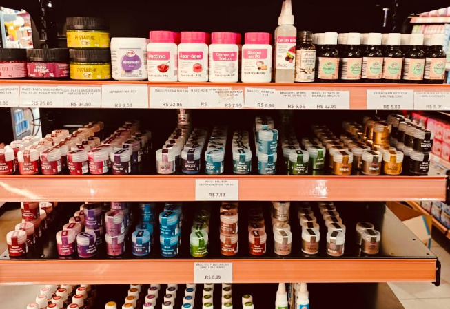 vigilancia-sanitaria-orienta-sobre-uso-correto-de-glitter-em-alimentos